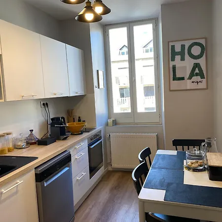 Chez Harry, Le Manoir Magique, & Week-ends Enchantes, Sejours, Anniversaires, Noel & Halloween, Ideal Familles Et Curistes * Bagneres-de-Luchon