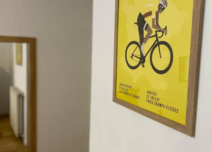 Chez Harry, Le Manoir Magique, & Week-ends Enchantes, Sejours, Anniversaires, Noel & Halloween, Ideal Familles Et Curistes Bagneres-de-Luchon