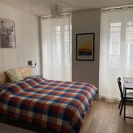 Chez Harry, Le Manoir Magique, & Week-ends Enchantes, Sejours, Anniversaires, Noel & Halloween, Ideal Familles Et Curistes Дом отдыха Bagneres-de-Luchon