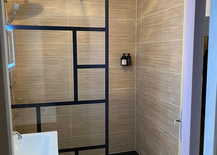 Chez Harry, Le Manoir Magique, & Week-ends Enchantes, Sejours, Anniversaires, Noel & Halloween, Ideal Familles Et Curistes